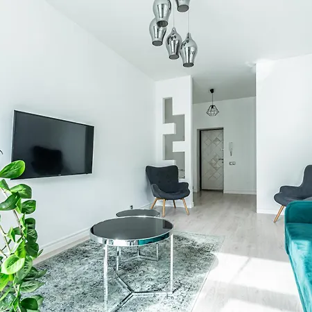 Stylish Old Town Apartment